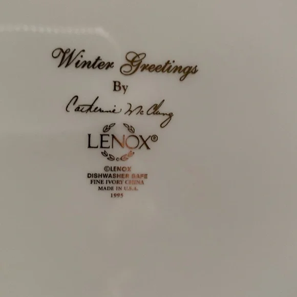 Lenox Winter Greetings Dinner Plates - Picture 5 of 5